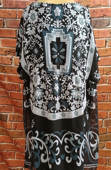 PRICE DROP!! Boho tunic/Cover up - Picture 6 of 8